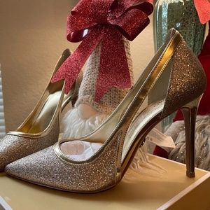 Michael kors Nora pump gold